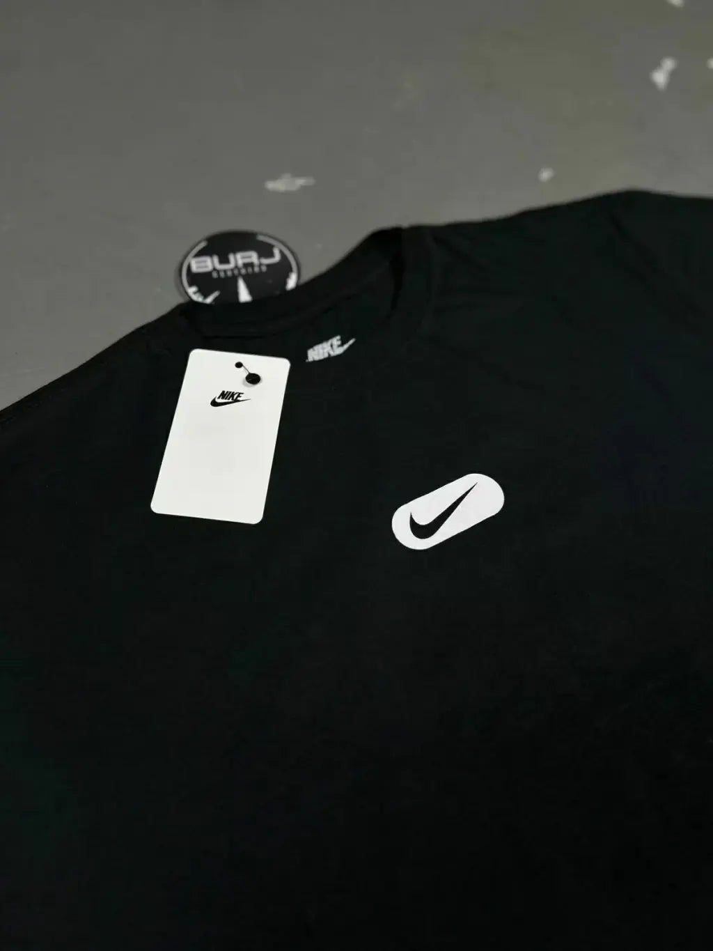 CAMISETA NIKE SWOOSH REVERSE