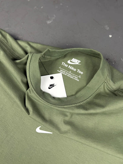 CAMISETA NK x MMW