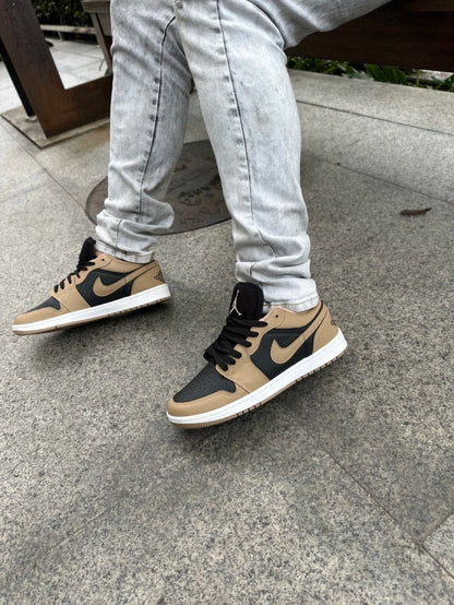 Air Jordan 1 Low 'Gold Black'