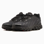 Air Max DN 8 "Triple Black"