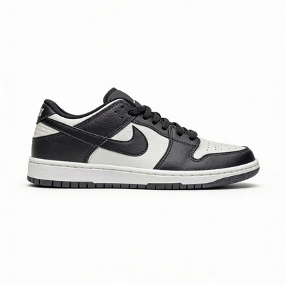 Dunk Low "Panda"