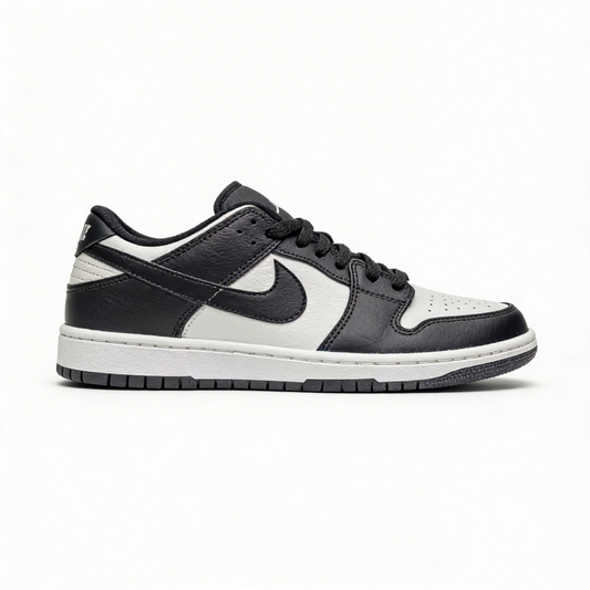 Dunk Low "Panda"