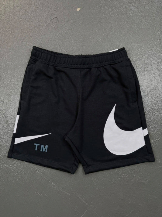 BERMUDA MOLETOM NIKE BIG SWOOSHᵀᴹ