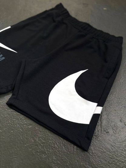 BERMUDA MOLETOM NIKE BIG SWOOSHᵀᴹ