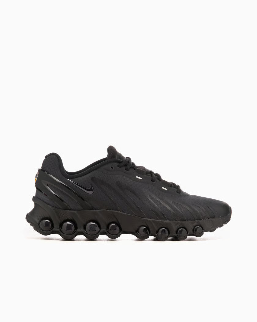 Air Max DN 8 "Triple Black"